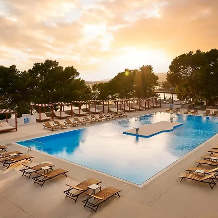 Ville Imperial Vodice 4*