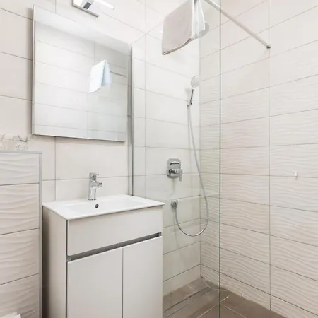 Отель Imperial 4*